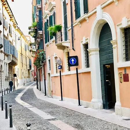 Palazzo Tiolo Apartament